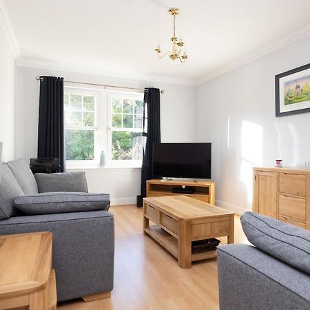 Joivy Modern Flat With Free Parking Apartment EDI Exterior photo