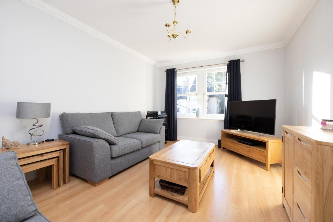 Joivy Modern Flat With Free Parking Apartment EDI Exterior photo