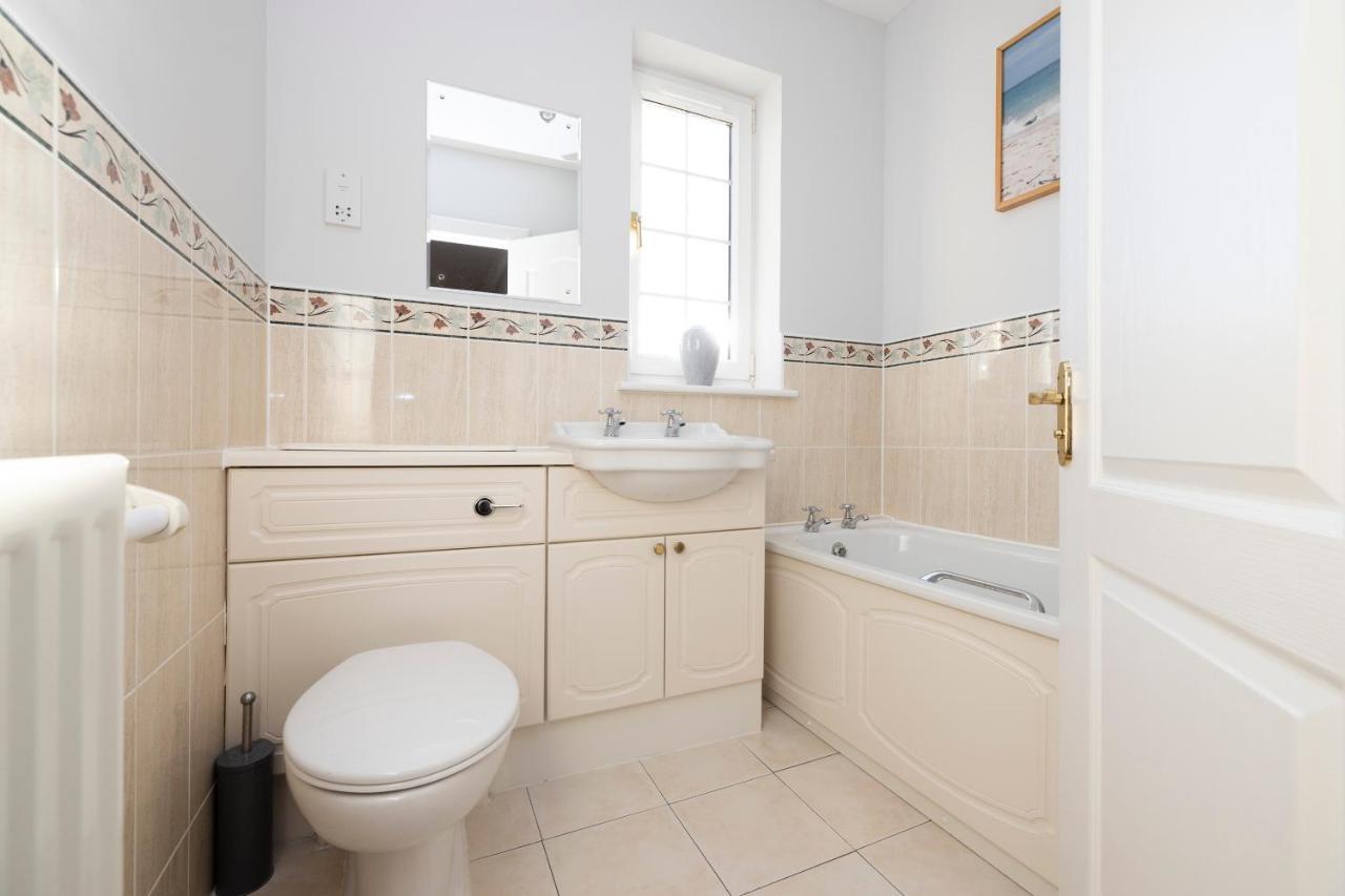 Joivy Modern Flat With Free Parking Apartment EDI Exterior photo